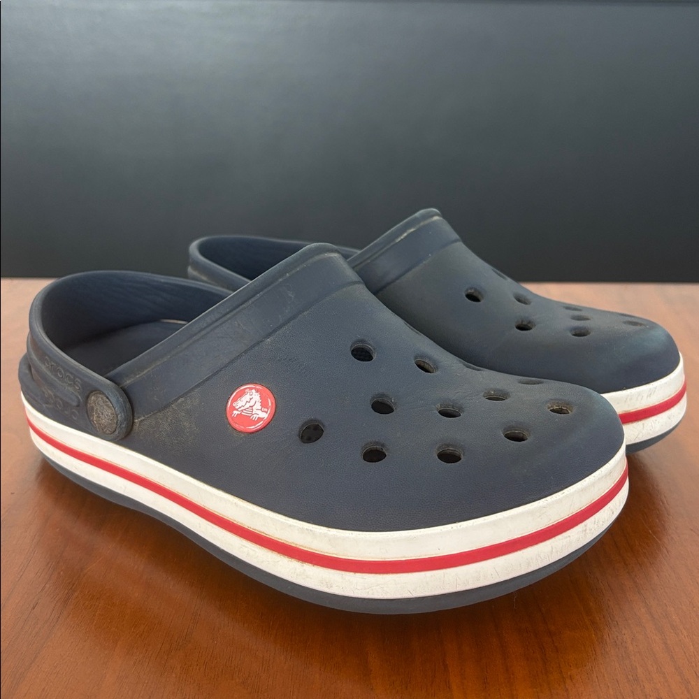 Crocs Kids' Crocband Clog, navy/red, size 3